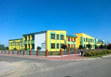 Budynek Szkoły Podstawowej im. Adama Mickiewicza